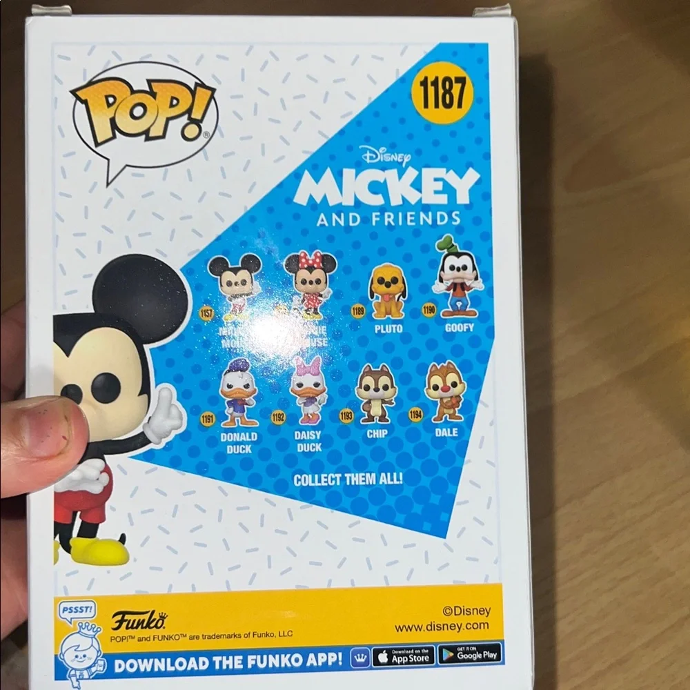 POP mickey and friends - Picture 3 of 3